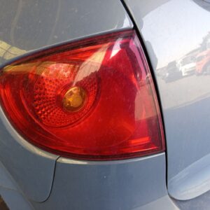 PILOTO TRASERO IZQUIERDO SEAT ALTEA (5P1)