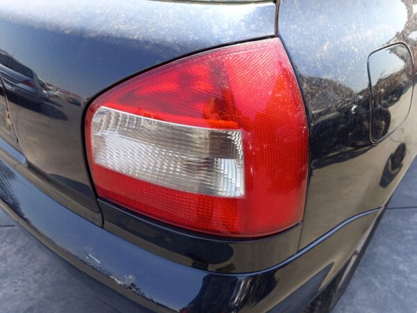 PILOTO TRASERO DERECHO AUDI A3 (8L)