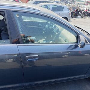 PUERTA DELANTERA DERECHA AUDI A6 AVANT (4F5)