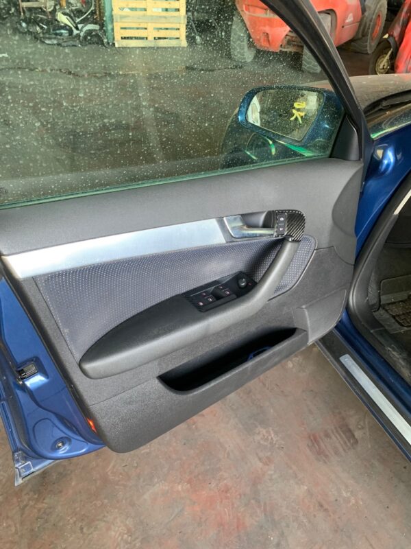 ELEVALUNAS DELANTERO IZQUIERDO AUDI A3 SPORTBACK (8PA)