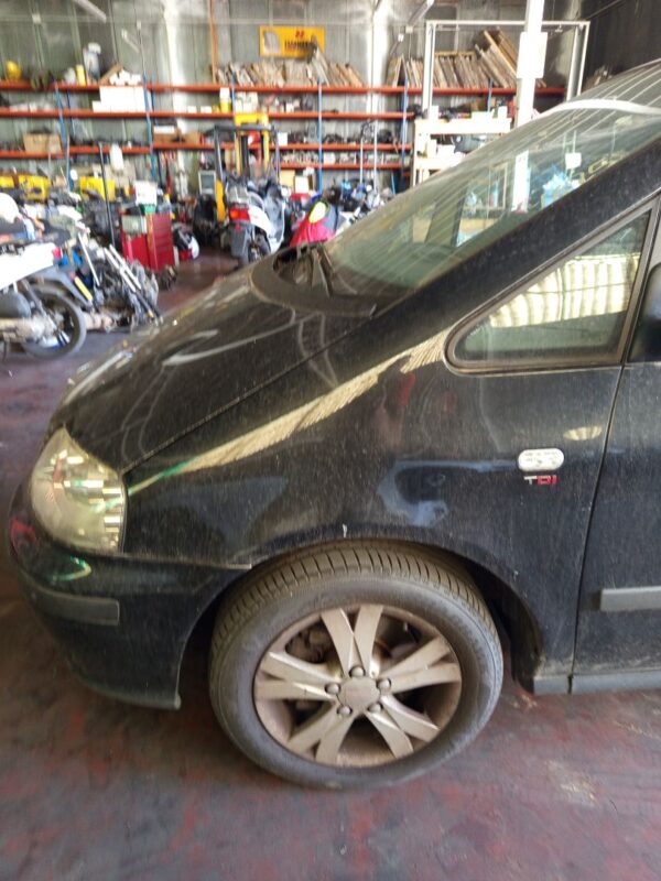 ALETA DELANTERA IZQUIERDA SEAT ALHAMBRA (7V9)