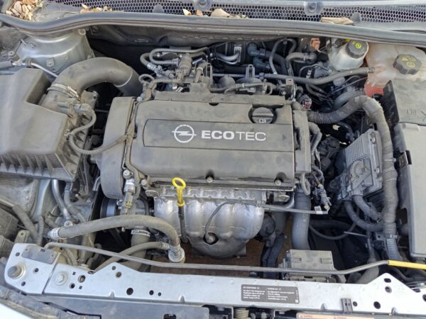 MOTOR COMPLETO OPEL ASTRA J BERLINA 5P
