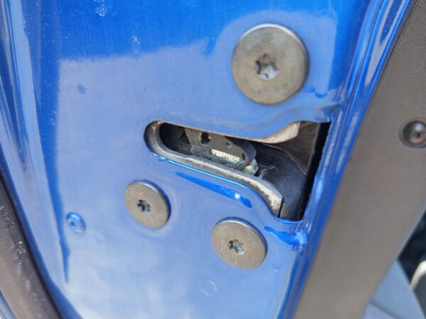 CERRADURA PUERTA TRASERA IZQUIERDA RENAULT MEGANE III BERLINA 5P