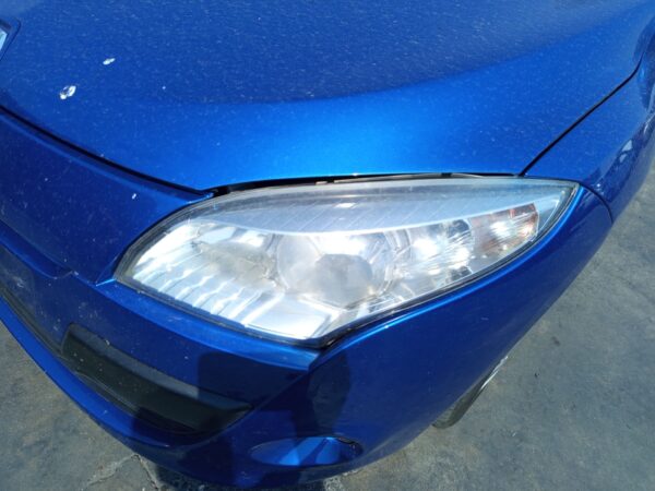 FARO IZQUIERDO RENAULT MEGANE III BERLINA 5P