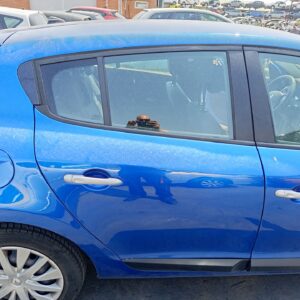 PUERTA TRASERA DERECHA RENAULT MEGANE III BERLINA 5P