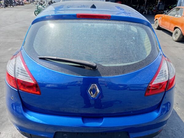 PORTON TRASERO RENAULT MEGANE III BERLINA 5P