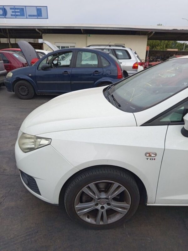 ALETA DELANTERA IZQUIERDA SEAT IBIZA BERLINA (6J5)
