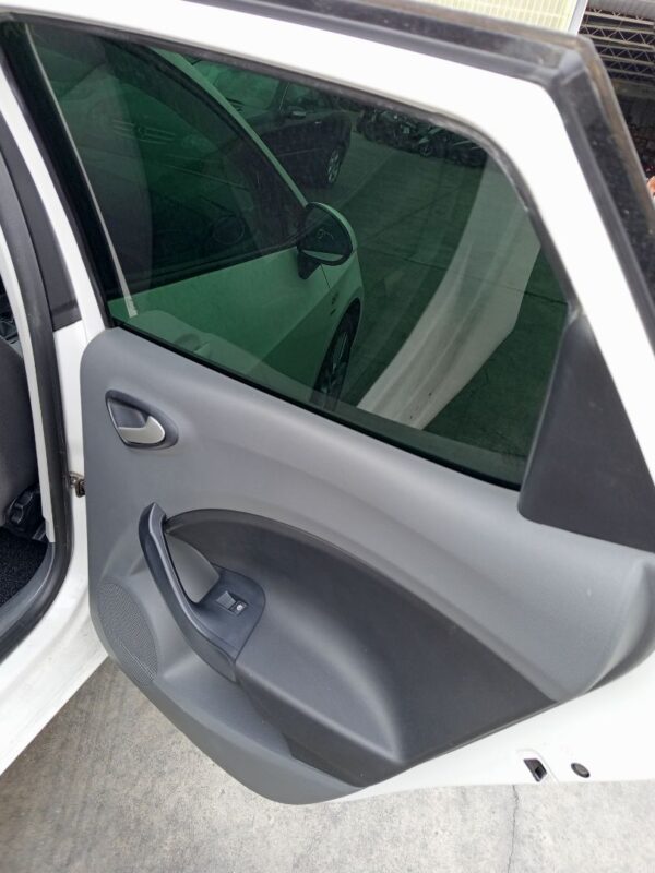 ELEVALUNAS TRASERO DERECHO SEAT IBIZA BERLINA (6J5)