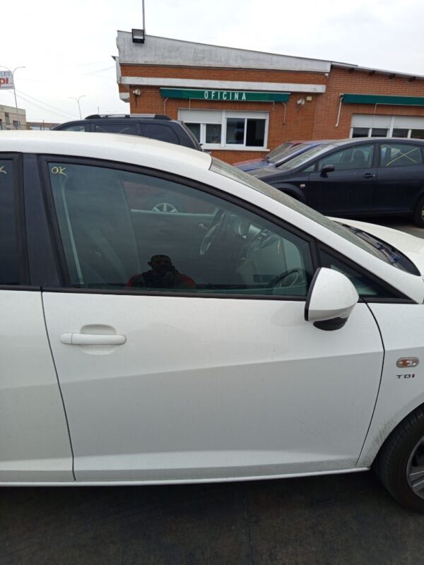 PUERTA DELANTERA DERECHA SEAT IBIZA BERLINA (6J5)