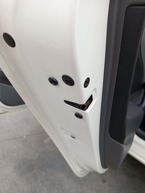 CERRADURA PUERTA TRASERA IZQUIERDA SEAT IBIZA BERLINA (6J5)