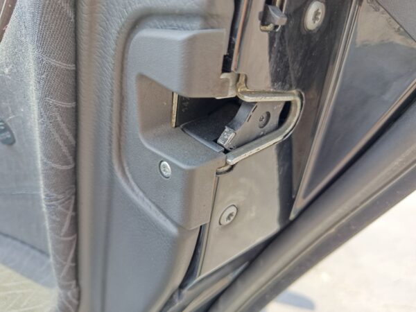 CERRADURA PUERTA TRASERA DERECHA MERCEDES-BENZ CLASE C (BM 203) BERLINA