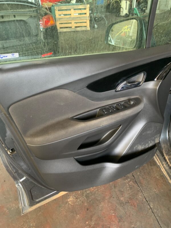 ELEVALUNAS DELANTERO IZQUIERDO OPEL MOKKA X