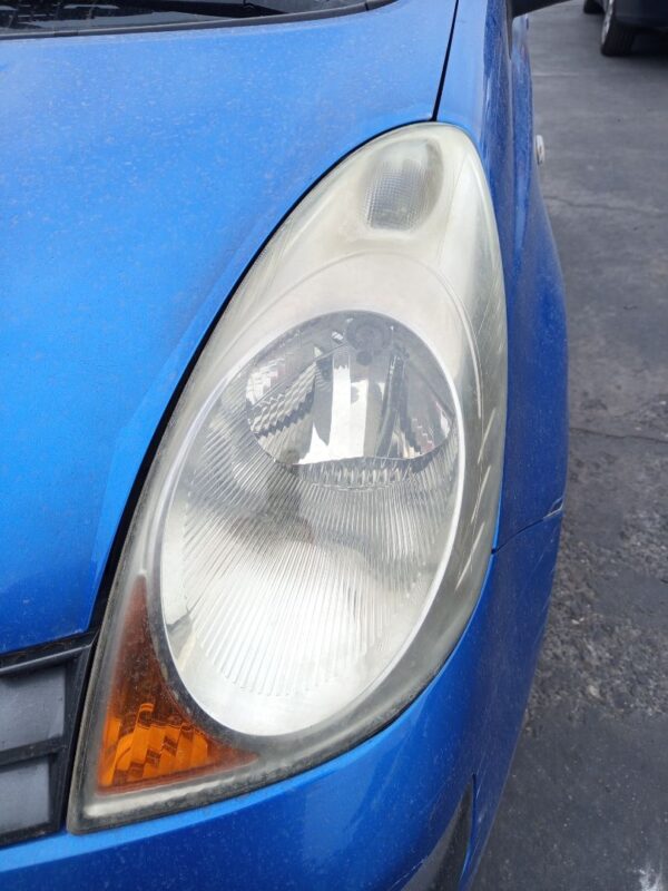 FARO IZQUIERDO NISSAN NOTE (E11E)