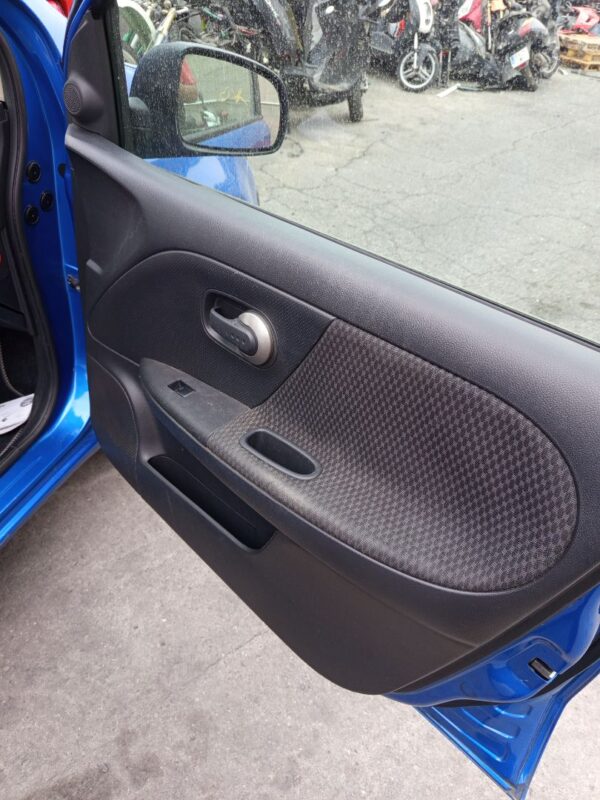 ELEVALUNAS DELANTERO DERECHO NISSAN NOTE (E11E)