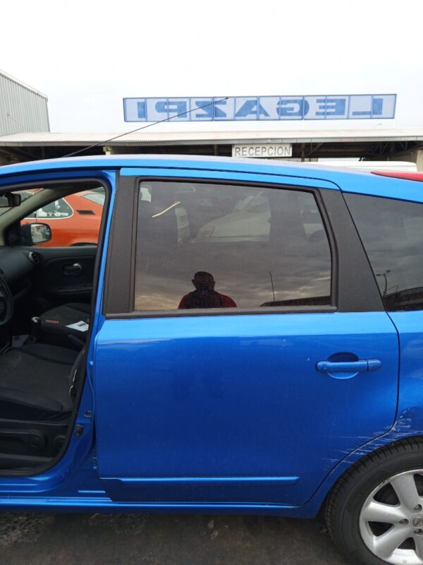 PUERTA TRASERA IZQUIERDA NISSAN NOTE (E11E)