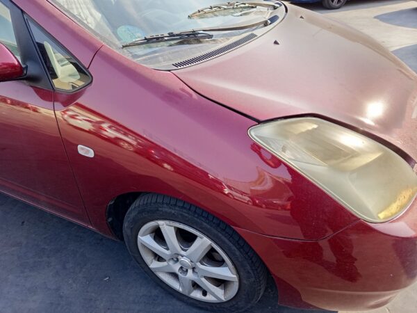ALETA DELANTERA DERECHA TOYOTA PRIUS (NHW20)