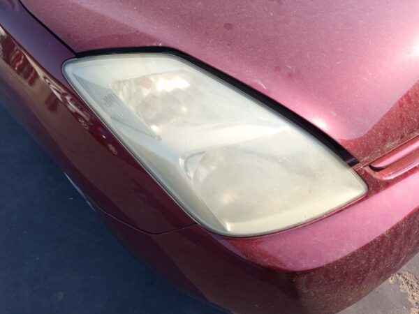 FARO DERECHO TOYOTA PRIUS (NHW20)