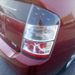 PILOTO TRASERO DERECHO TOYOTA PRIUS (NHW20)