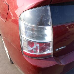 PILOTO TRASERO IZQUIERDO TOYOTA PRIUS (NHW20)