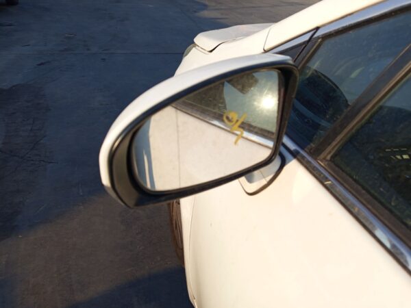 RETROVISOR IZQUIERDO TOYOTA AVENSIS CROSS SPORT (T27)