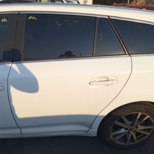 PUERTA TRASERA IZQUIERDA TOYOTA AVENSIS CROSS SPORT (T27)