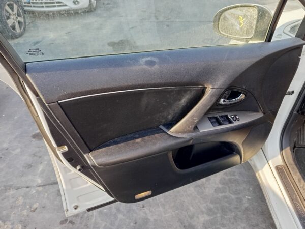ELEVALUNAS DELANTERO IZQUIERDO TOYOTA AVENSIS CROSS SPORT (T27)