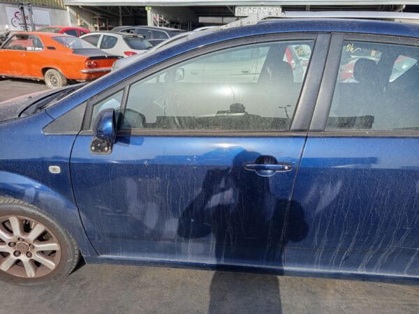 PUERTA DELANTERA IZQUIERDA TOYOTA COROLLA VERSO (R1)