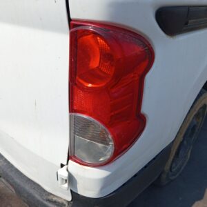 PILOTO TRASERO DERECHO NISSAN NV200 /EVALIA (M20/M)