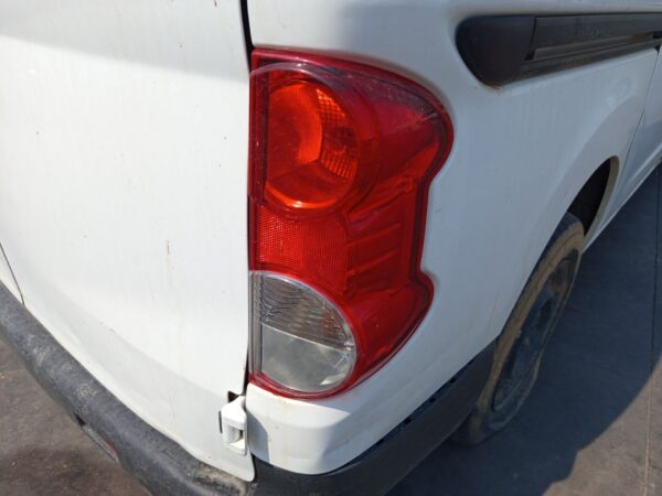 PILOTO TRASERO DERECHO NISSAN NV200 /EVALIA (M20/M)