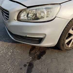 PARAGOLPES DELANTERO VOLVO V60 FAMILIAR