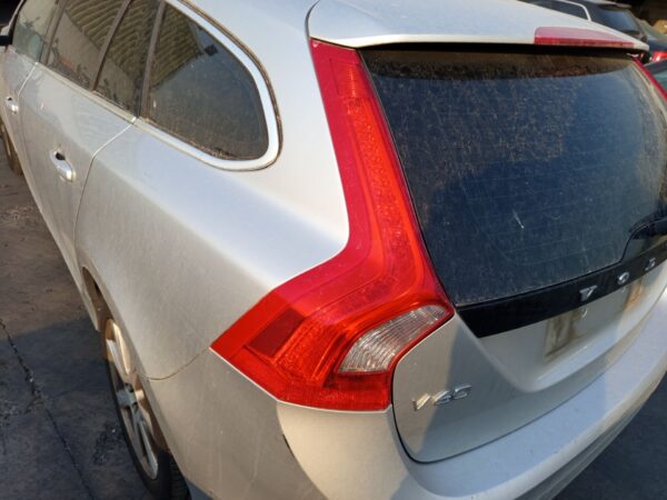 PILOTO TRASERO IZQUIERDO VOLVO V60 FAMILIAR