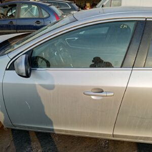 PUERTA DELANTERA IZQUIERDA VOLVO V60 FAMILIAR