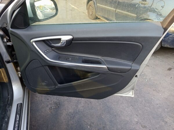 ELEVALUNAS DELANTERO DERECHO VOLVO V60 FAMILIAR