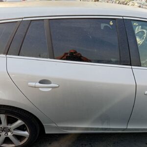PUERTA TRASERA DERECHA VOLVO V60 FAMILIAR