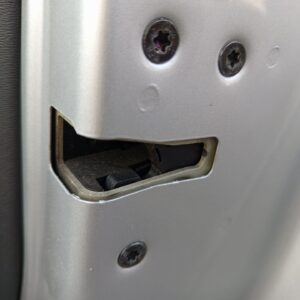 CERRADURA PUERTA DELANTERA DERECHA VOLVO V60 FAMILIAR