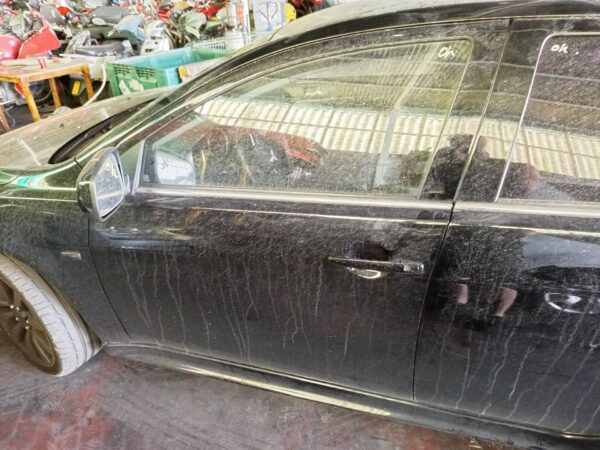 PUERTA DELANTERA IZQUIERDA MITSUBISHI LANCER BERLINA (CY0)