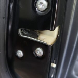 CERRADURA PUERTA TRASERA IZQUIERDA MITSUBISHI LANCER BERLINA (CY0)