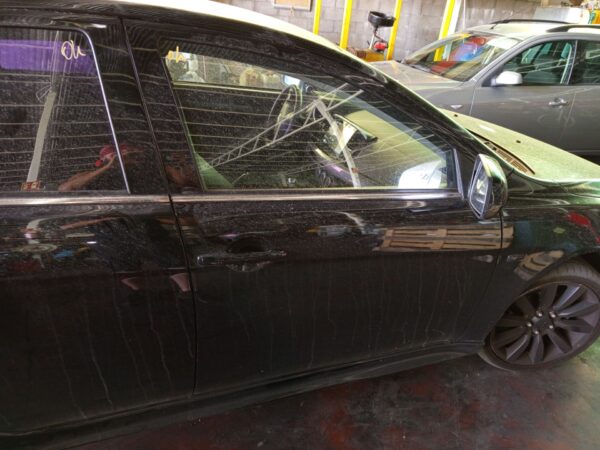 PUERTA DELANTERA DERECHA MITSUBISHI LANCER BERLINA (CY0)