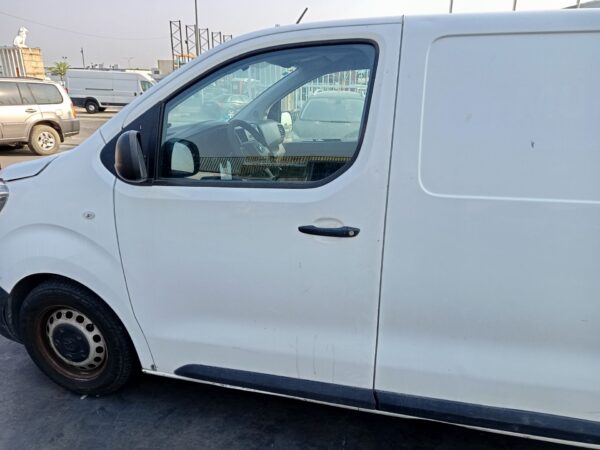PUERTA DELANTERA IZQUIERDA TOYOTA PROACE