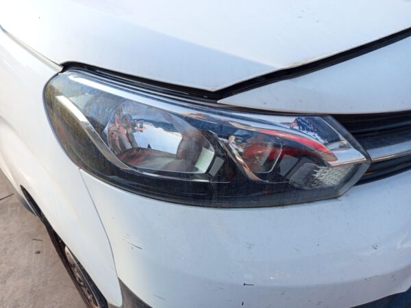 FARO DERECHO TOYOTA PROACE