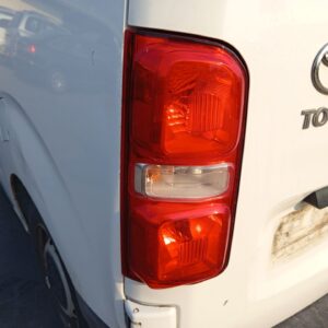 PILOTO TRASERO IZQUIERDO TOYOTA PROACE