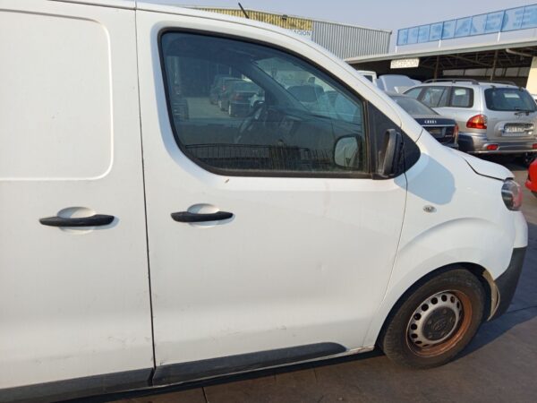 PUERTA DELANTERA DERECHA TOYOTA PROACE