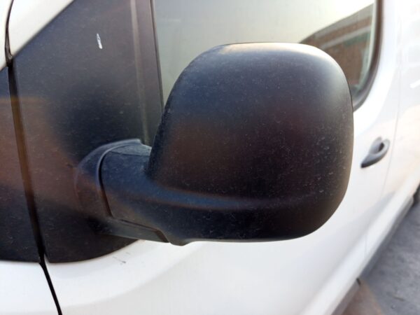 RETROVISOR IZQUIERDO TOYOTA PROACE