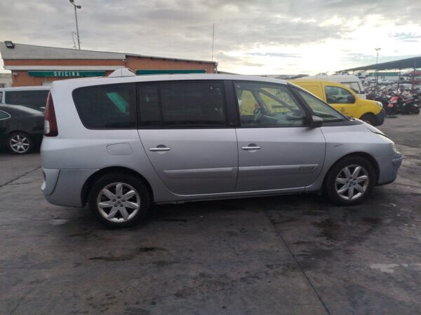 PARAGOLPES TRASERO - Imagen 3