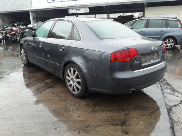 FARO IZQUIERDO AUDI A4 BERLINA (8E) - Imagen 3