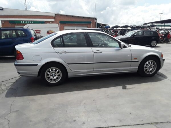 PUERTA DELANTERA DERECHA BMW SERIE 3 BERLINA (E46) - Imagen 3