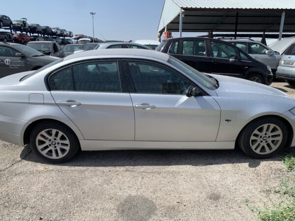PARAGOLPES DELANTERO BMW SERIE 3 BERLINA (E90) - Imagen 5