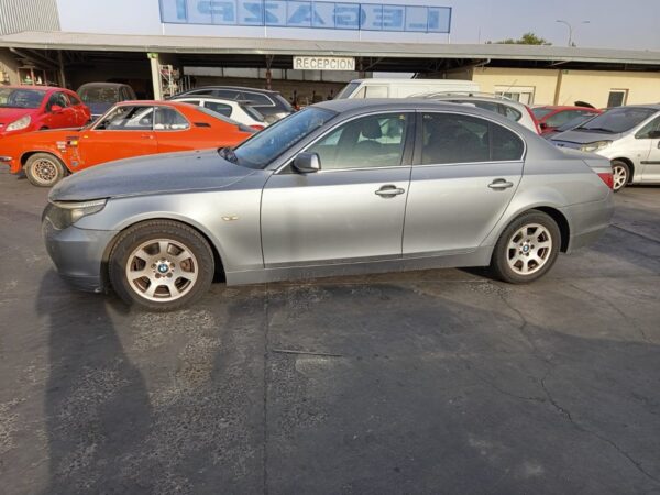 PARAGOLPES DELANTERO BMW SERIE 5 BERLINA (E60) - Imagen 3