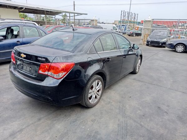 FARO IZQUIERDO CHEVROLET CRUZE - Imagen 2