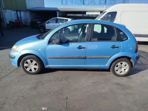 PILOTO TRASERO DERECHO CITROEN C3 - Imagen 4